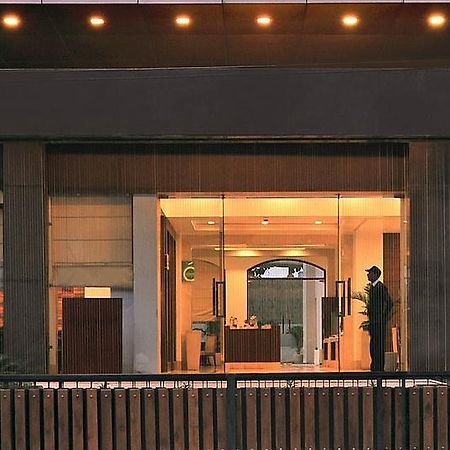 Hotel Haut Monde Gurgaon Exterior photo