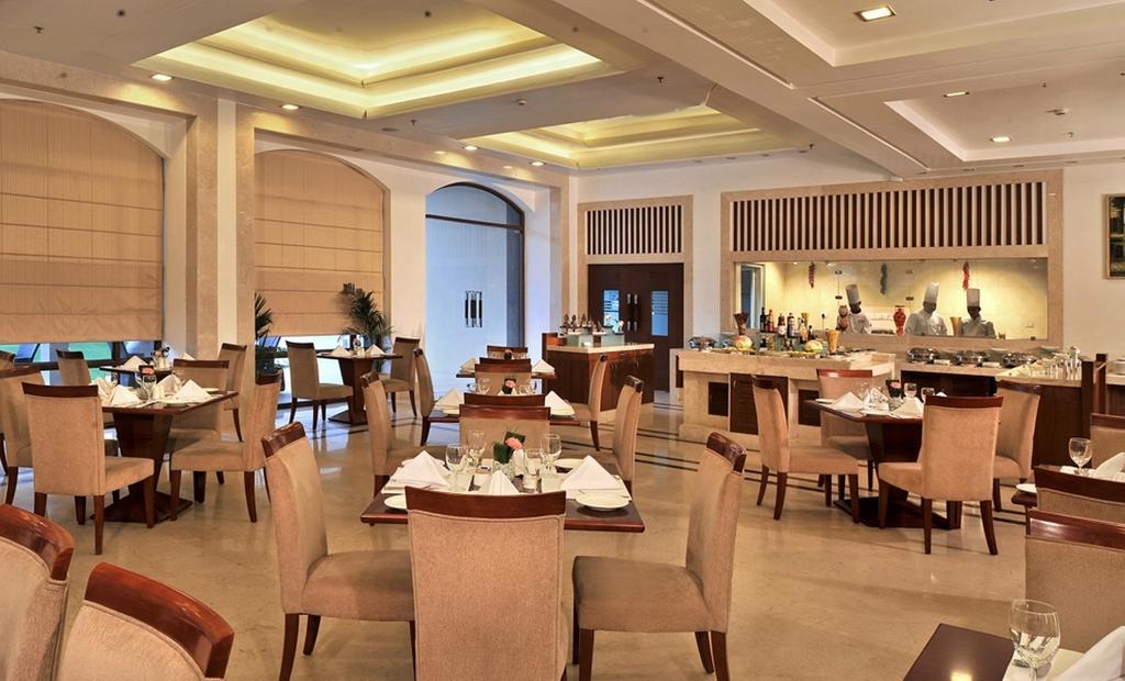 Hotel Haut Monde Gurgaon Exterior photo